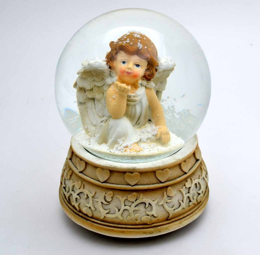 Snow globes angel