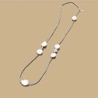 Silver necklace baroque pearl